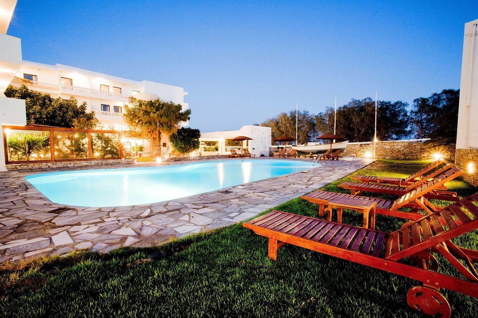 Aeolos Bay Hotel Tinos Ngoại thất bức ảnh